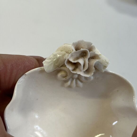 Set of 4 VINTAGE PORCELAIN SALT CELLAR SHELL SHAPED W/ROSES BY ARDALT ~ JAPAN - Picture 7 of 12
